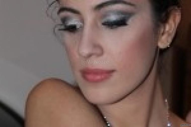 Mary Make Up - Trucco sposa con eye-liner e abbondante mascara