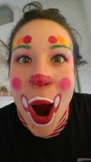 Faccia da clown.