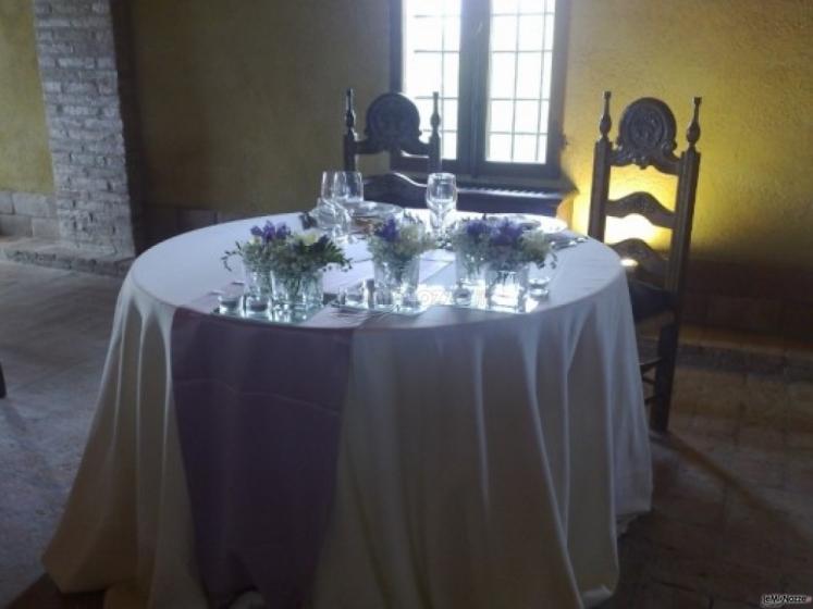 Fiori per il tavolo degli sposi