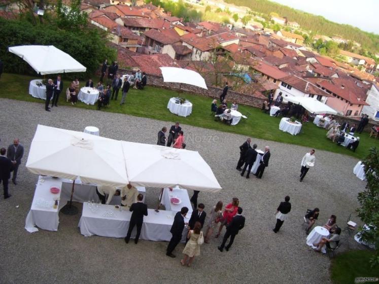 Aperitivo di matrimonio in giardino