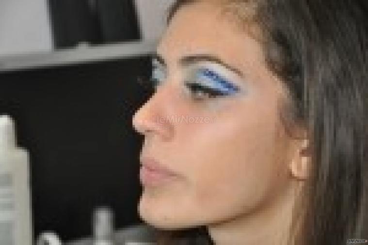Mary Make Up - Ombretto blu e gemme per la sposa