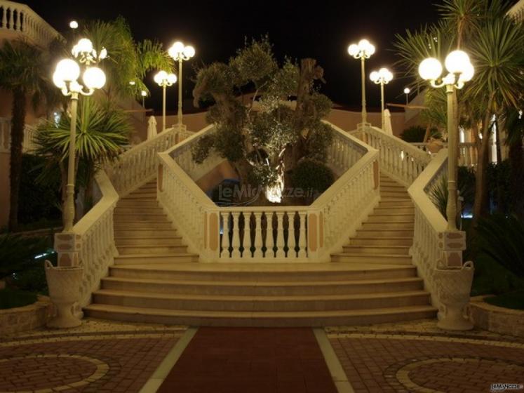 Reggia di Giano - Scalinata della sala per ricevimenti a Bari