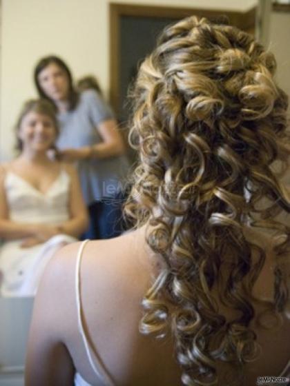 Foto dell\'acconciatura della sposa