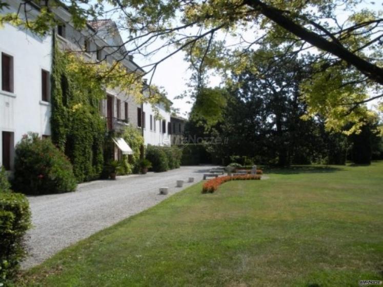 Giardino della villa per matrimoni