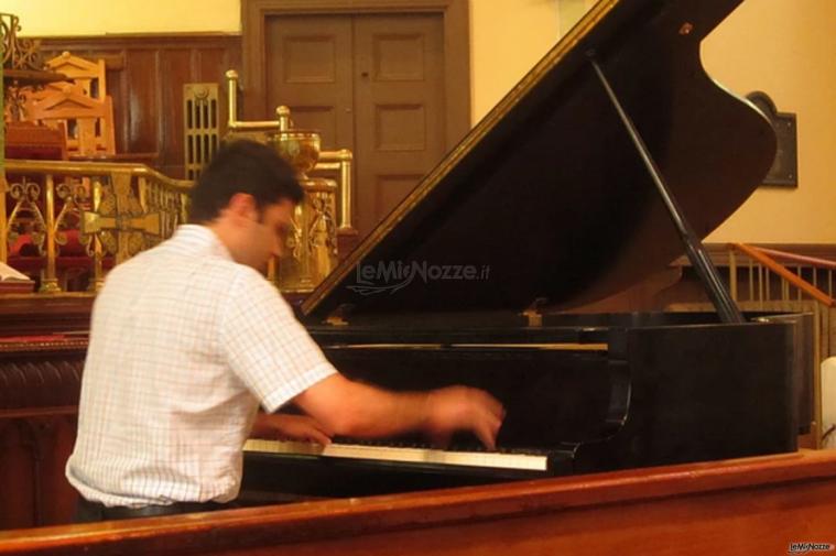 Diego Paltrinieri pianista per eventi - Musica per il matrimonio a Milano