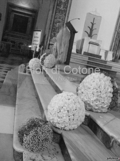 Decorazioni e addobbi floreali per la cerimonia in chiesa