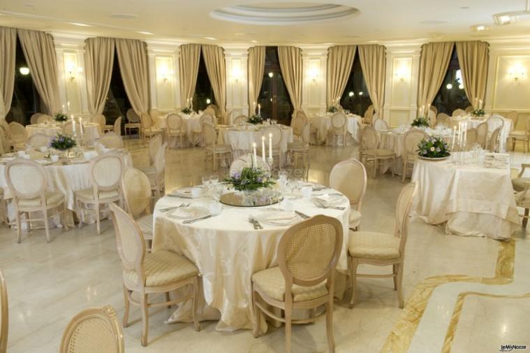 Allestimento del ricevimento di matrimonio