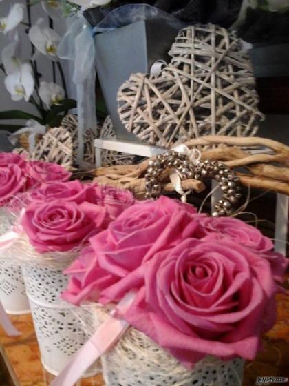Decorazione in rosa per il matrimonio